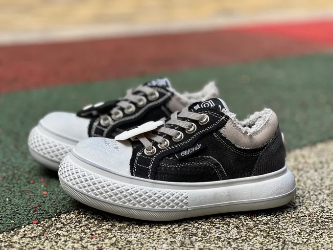 Disney x OLD ORDER x Converse Black White