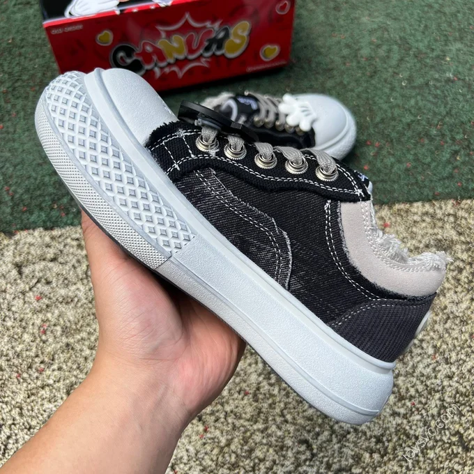 Disney x OLD ORDER x Converse Black White