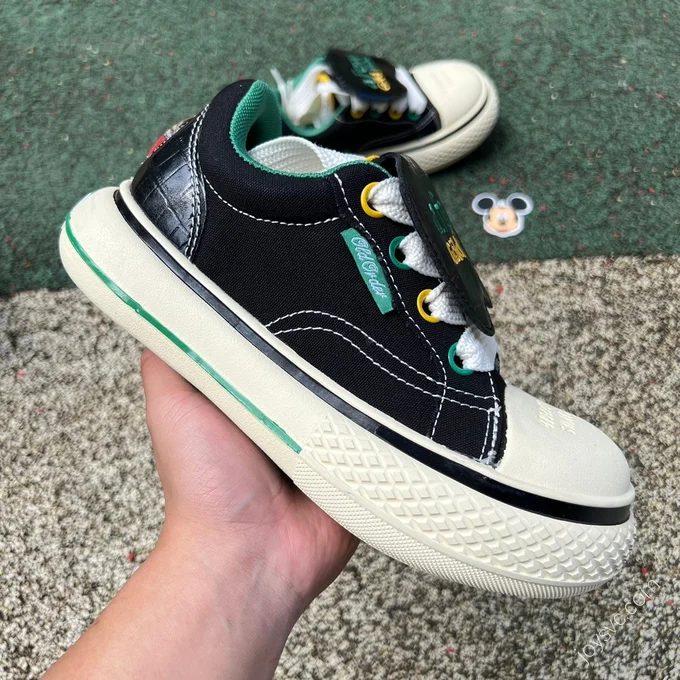 Disney x OLD ORDER x Converse Multicolor