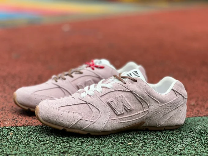 New Balance x MIU MIU 530 Pink