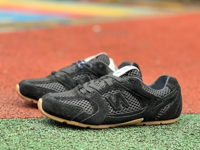 New Balance x MIU MIU 530 Black