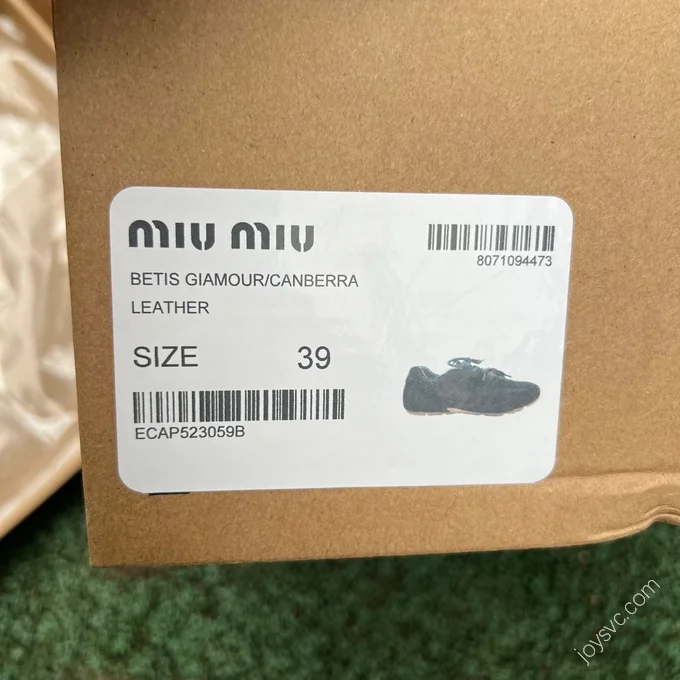 New Balance x MIU MIU 530 Black