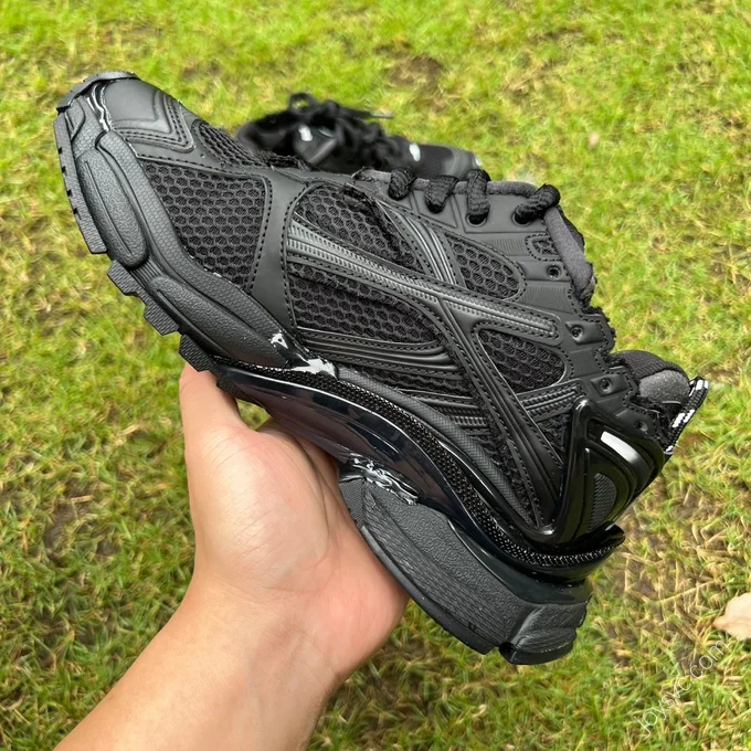 Balenciaga Runner 7.0 Black