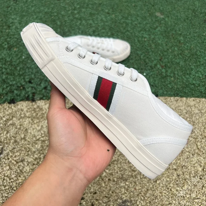 GUCCI Canvas Shoes Beige