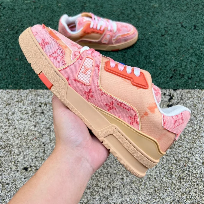 LOUIS VUITTON Trainer Pink Denim