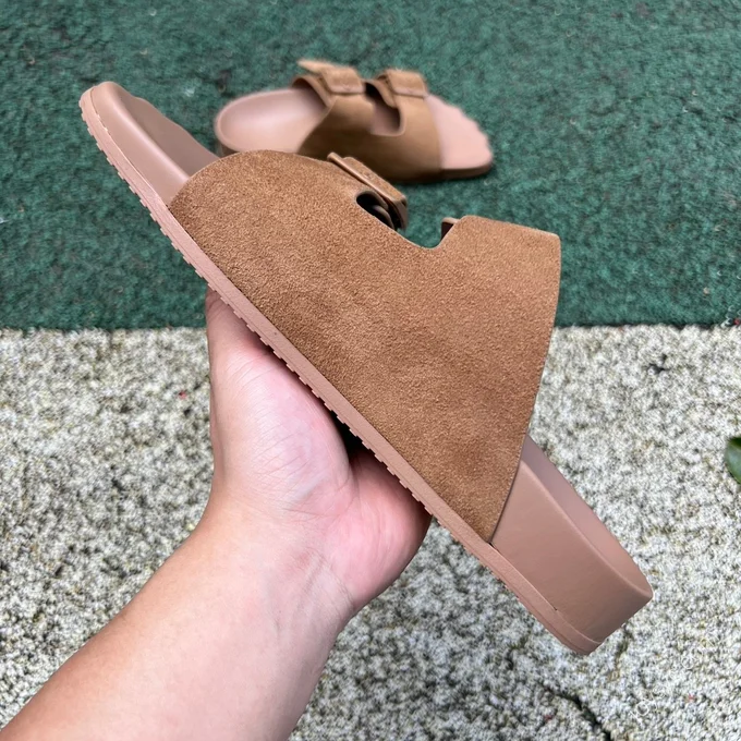 Balenciaga Slides Brown