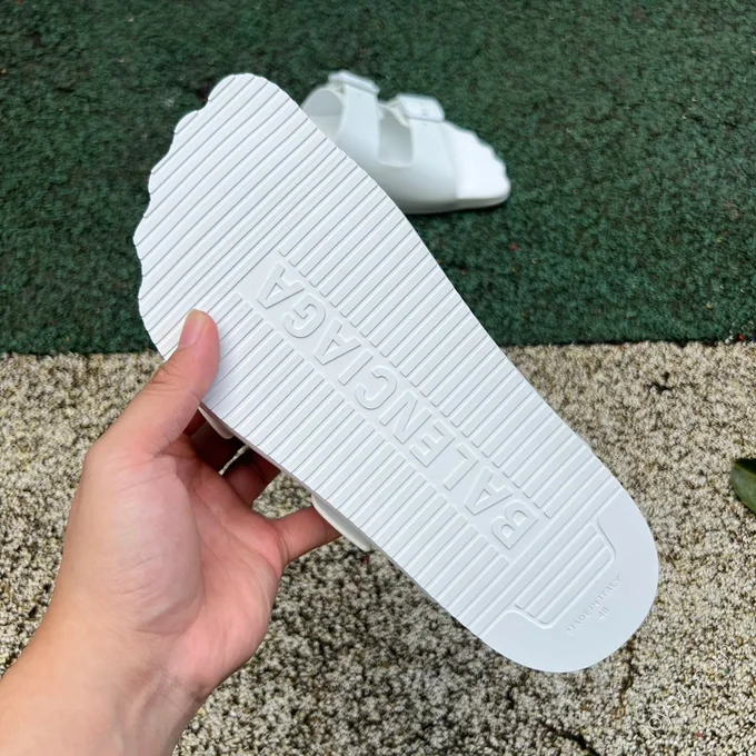 Balenciaga Slides White