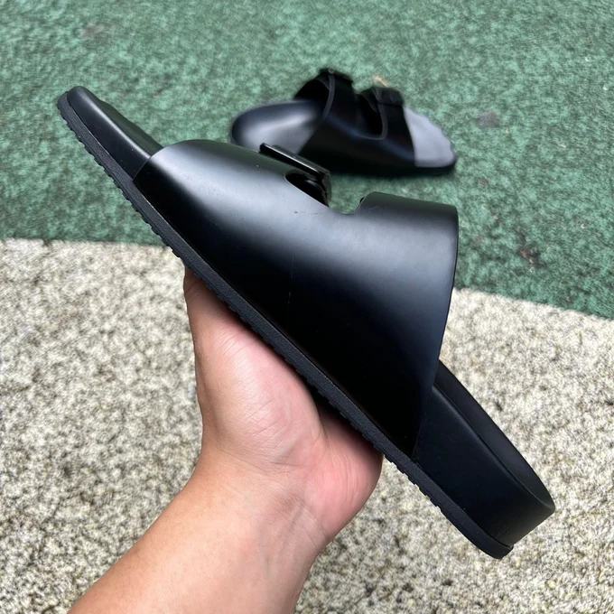 Balenciaga Slides Black