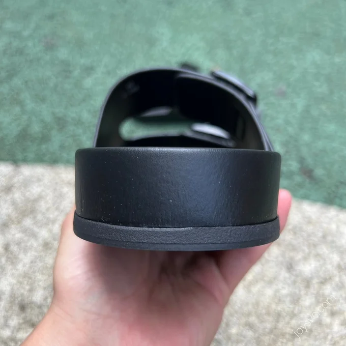 Balenciaga Slides Black