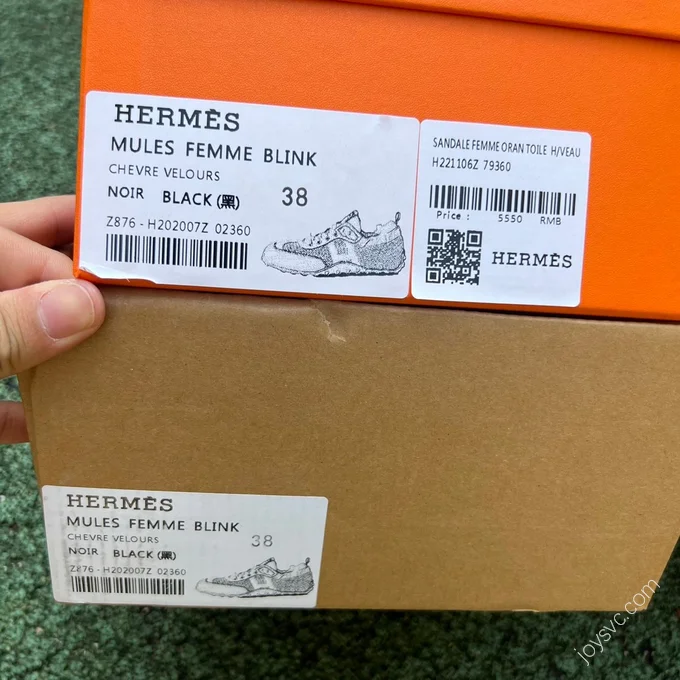 Hermes Black White