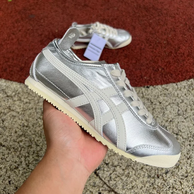 Onitsuka Tiger Mexico 66 Silver