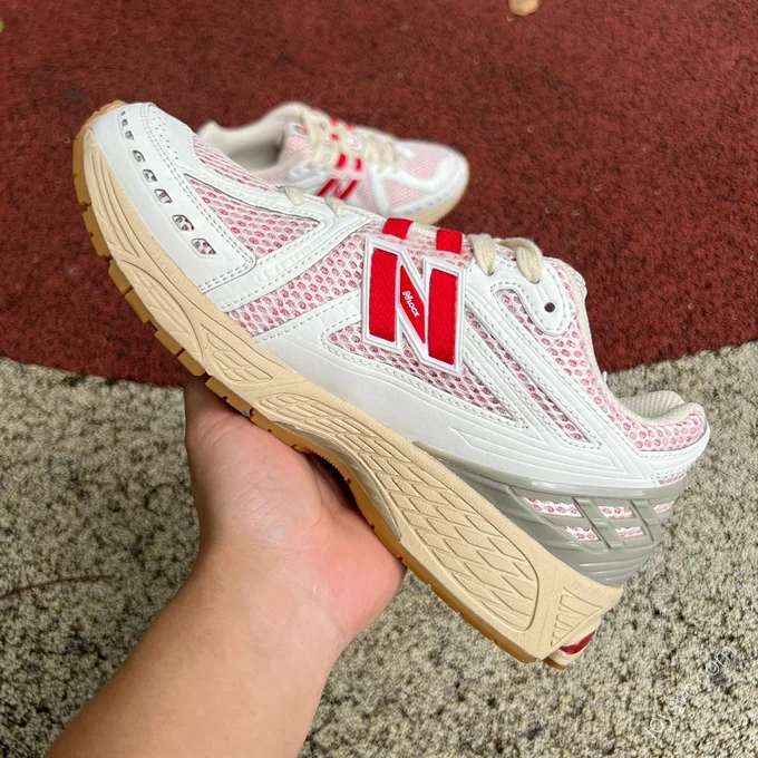 New Balance 1906R White Red Grey M1906RO