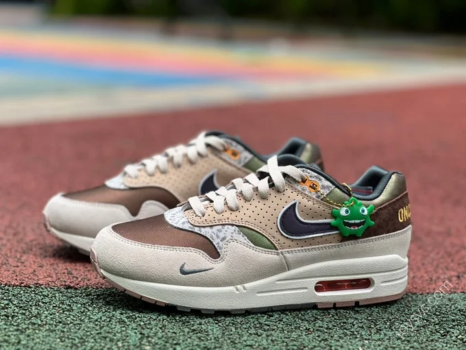 Division St. x Nike Air Max 1 