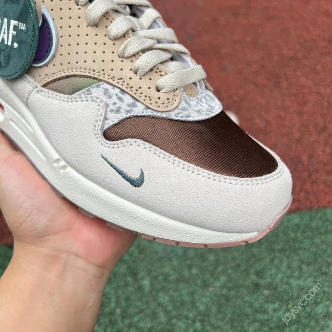 Division St. x Nike Air Max 1 