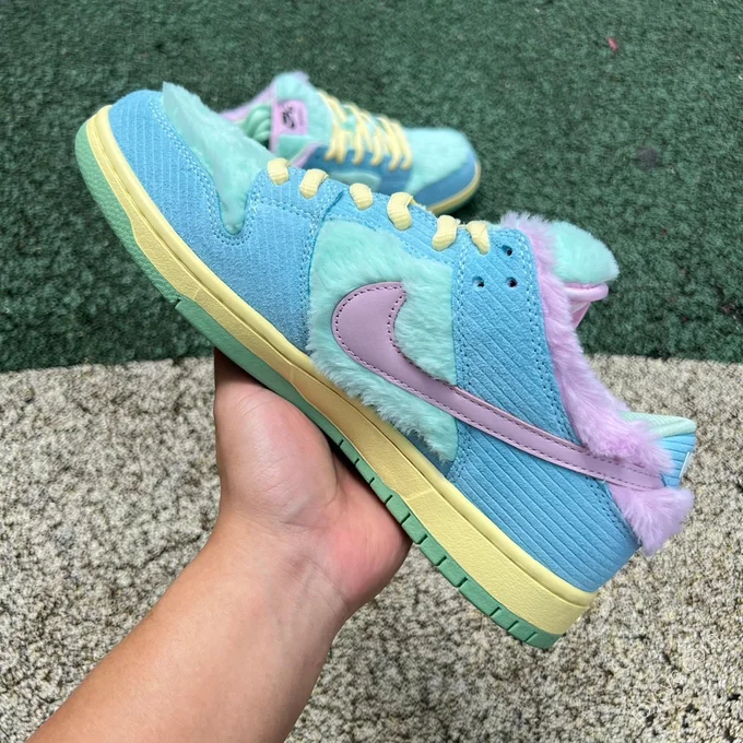 Verdy x Nike SB Dunk Low 