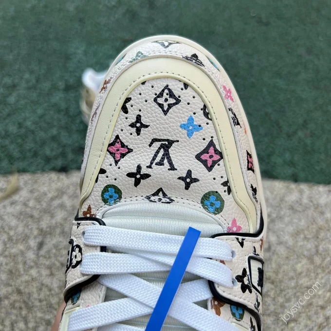 LOUIS VUITTON Trainer Beige Print