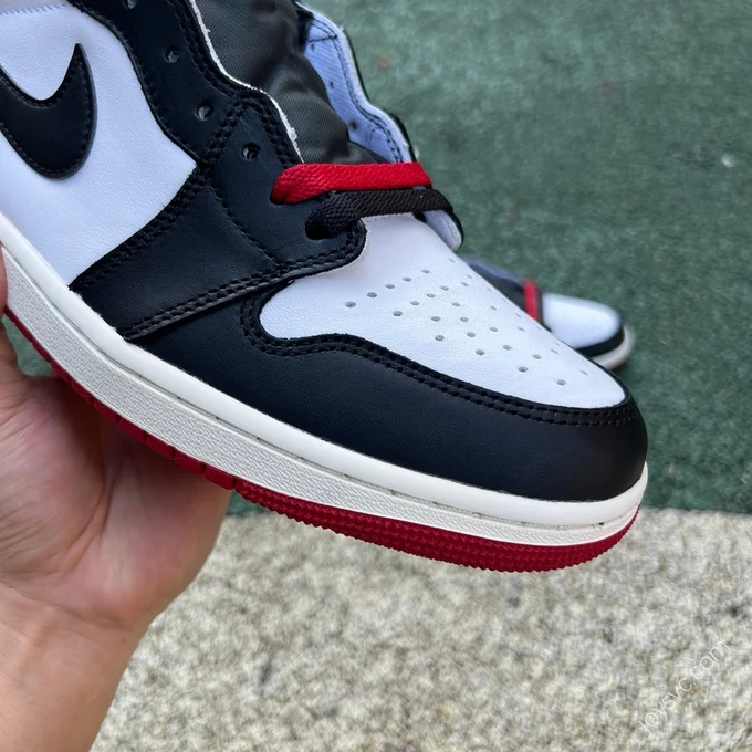 Air Jordan 1 High OG 