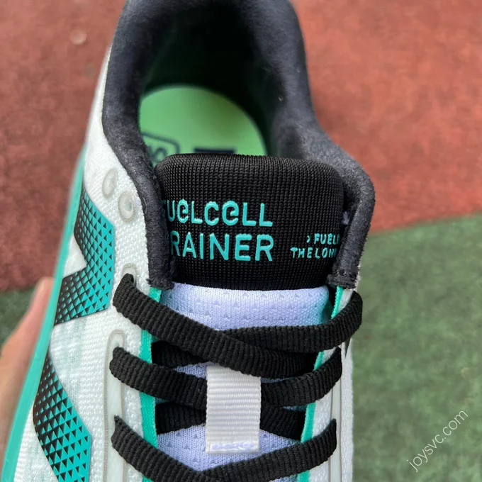 New Balance FuelCell Rebel V3 White Green MFCXLQ4/MFCXLK3