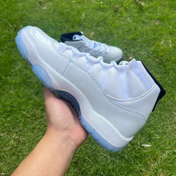 Air Jordan 11 