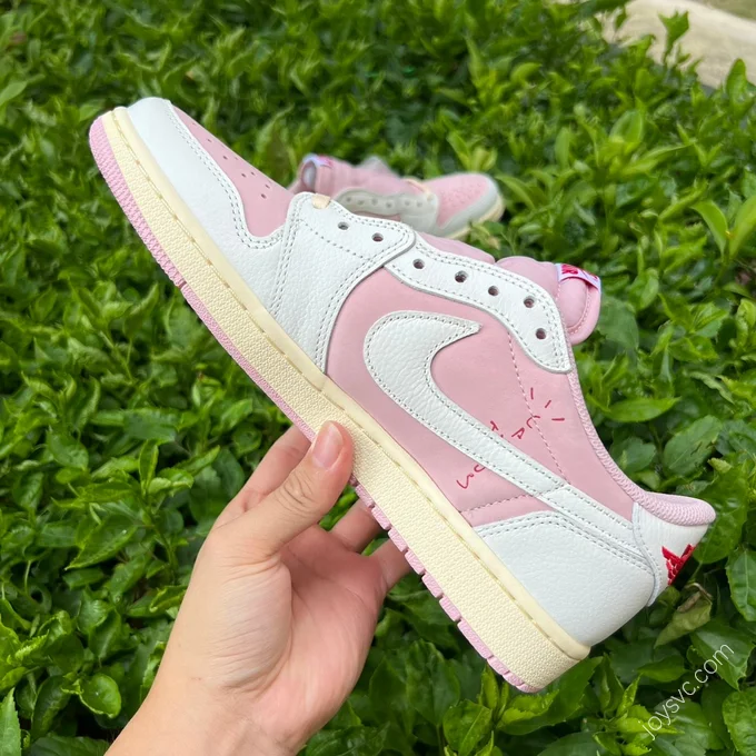 Tracis Scott x Air Jordan 1 Low Golf Pink White Sneakers DM7866-600