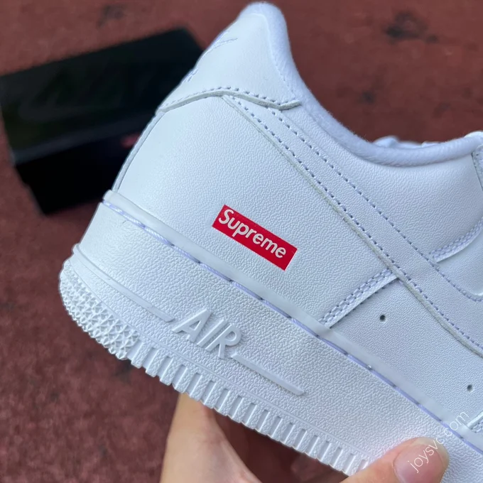 Supreme x Nike Air Force 1 White CU9225-101