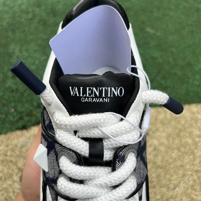 Valentino Black White