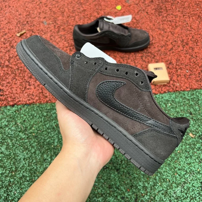 Travis Scott x Air Jordan 1 Low Golf Black Burgundy DM7866-202