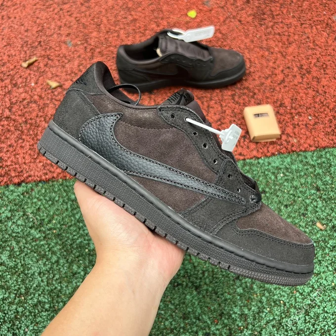 Travis Scott x Air Jordan 1 Low Golf Black Burgundy DM7866-202