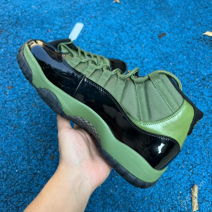 Air Jordan 11 Black Green Basketball Shoes CT8012-300