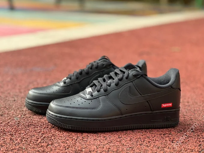 Supreme x Nike Air Force 1 Black CU9225-001