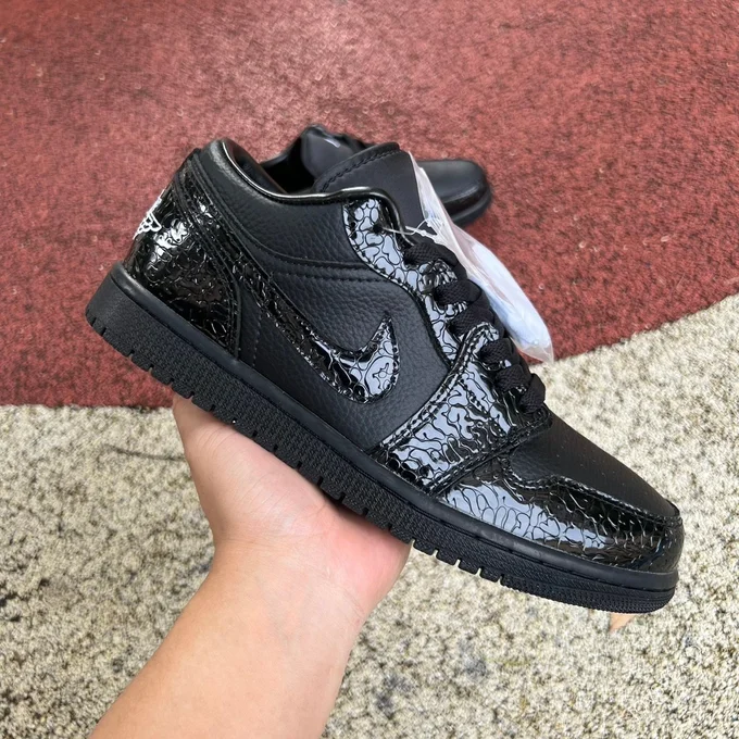 Air Jordan 1 Low Black HJ7743-010