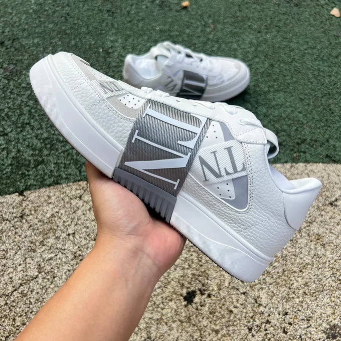 Valentino VL7N Grey White