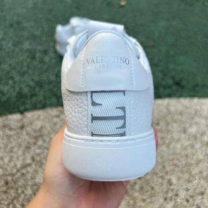 Valentino VL7N White