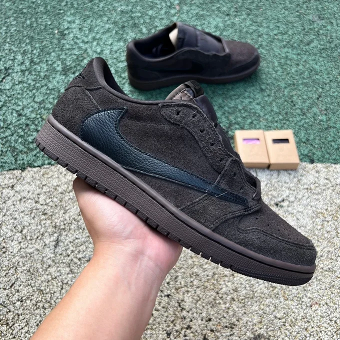 Travis Scott x Air Jordan 1 Low Black Burgundy D DM7866-202