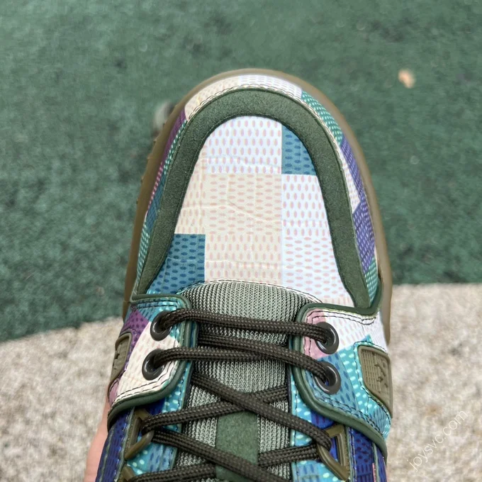 LOUIS VUITTON Trainer Maxi Multicolor Green