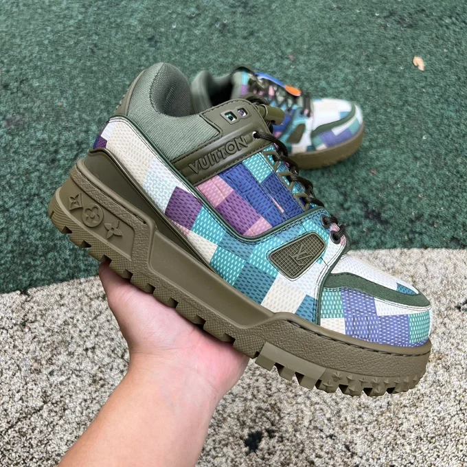 LOUIS VUITTON Trainer Maxi Multicolor Green