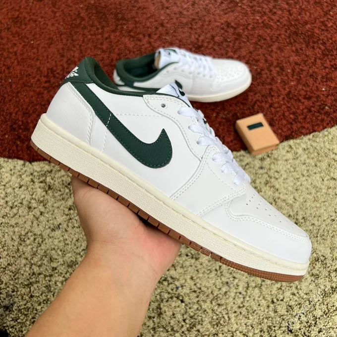 Air Jordan 1 Low OG Distressed White Green CZ0775-133