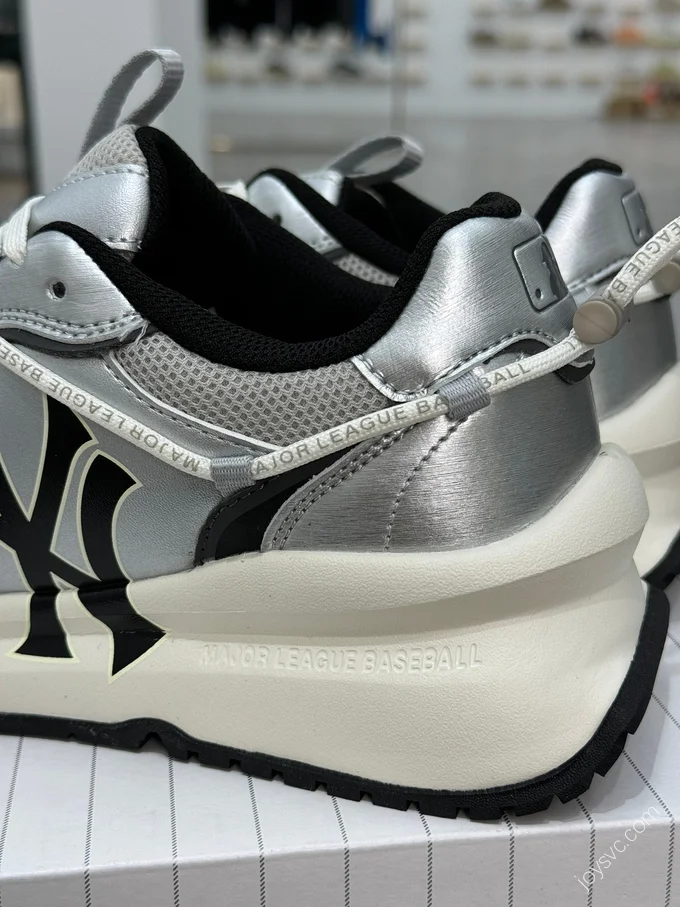 MLB Chunky Runner Black Silver