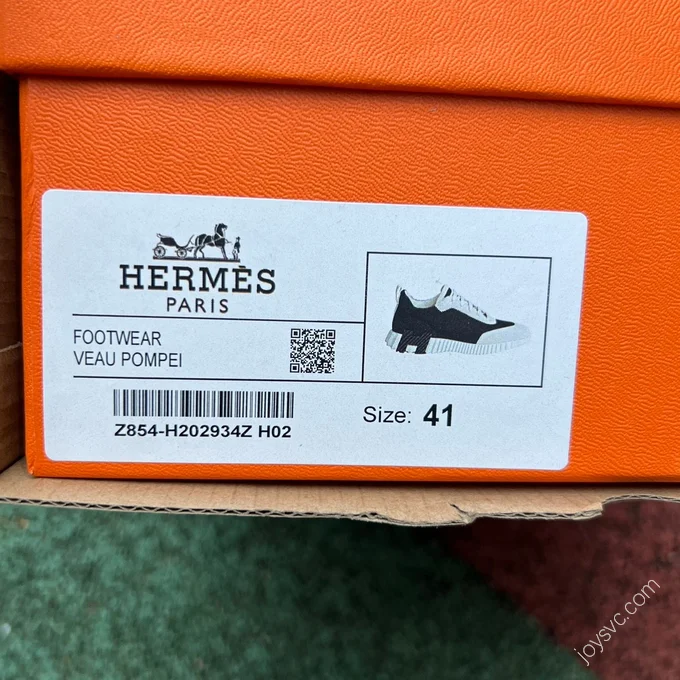 Hermes Bouncing Black White