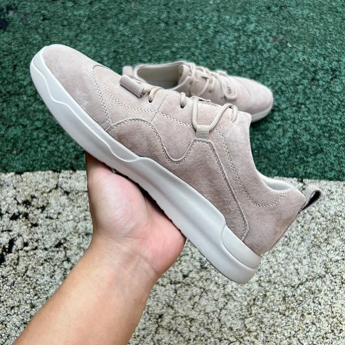 CAT GORE-TEX Low Beige Grey Outdoor Casual