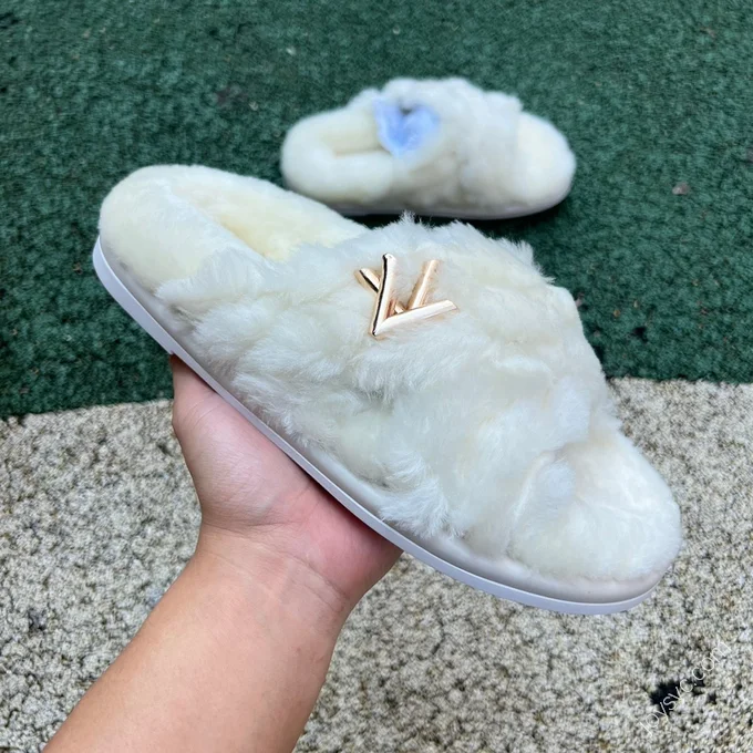 LOUIS VUITTON Bliss Slides Beige