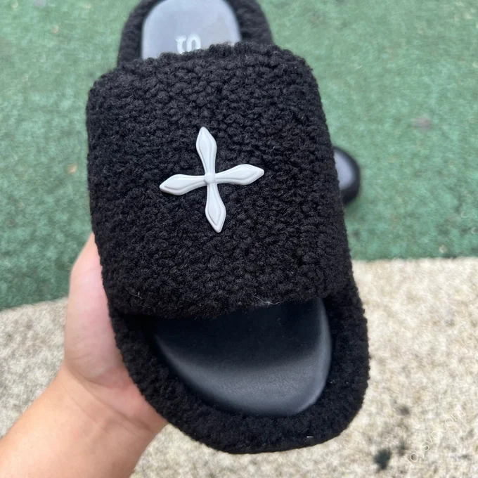 SMFK Black Slides