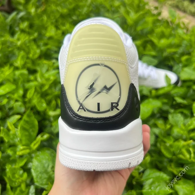 Air Jordan 3 x Fragment 