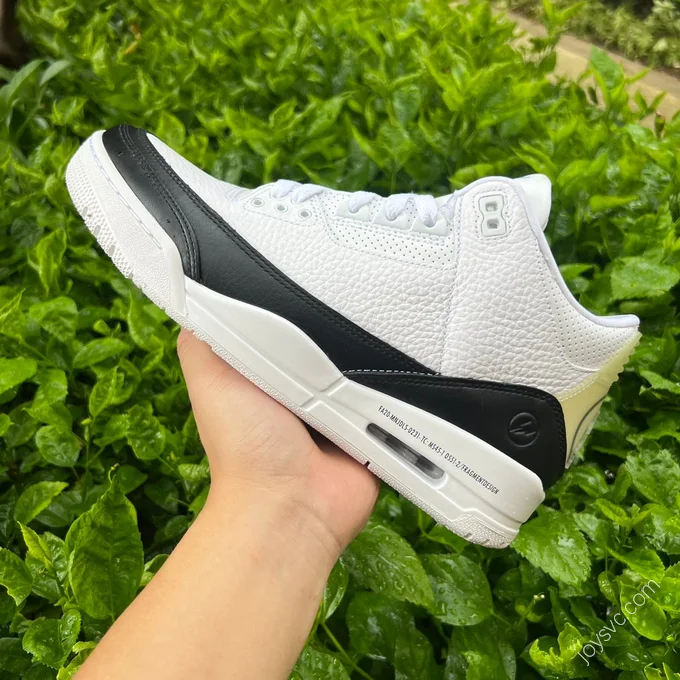 Air Jordan 3 x Fragment 