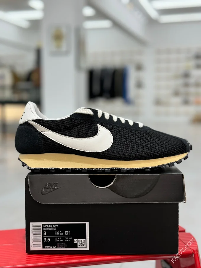 Nike Roshe Run Black White FQ6892-100