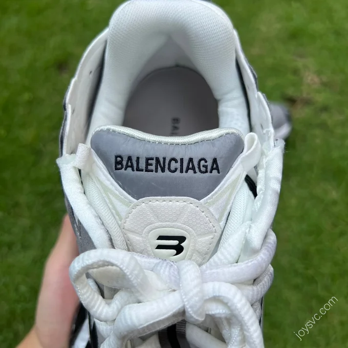 Balenciaga Runner 7.5 Black Grey White