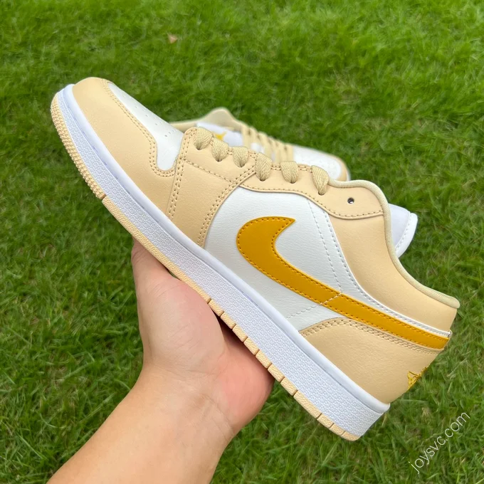 Air Jordan 1 Low Beige DC0774-170