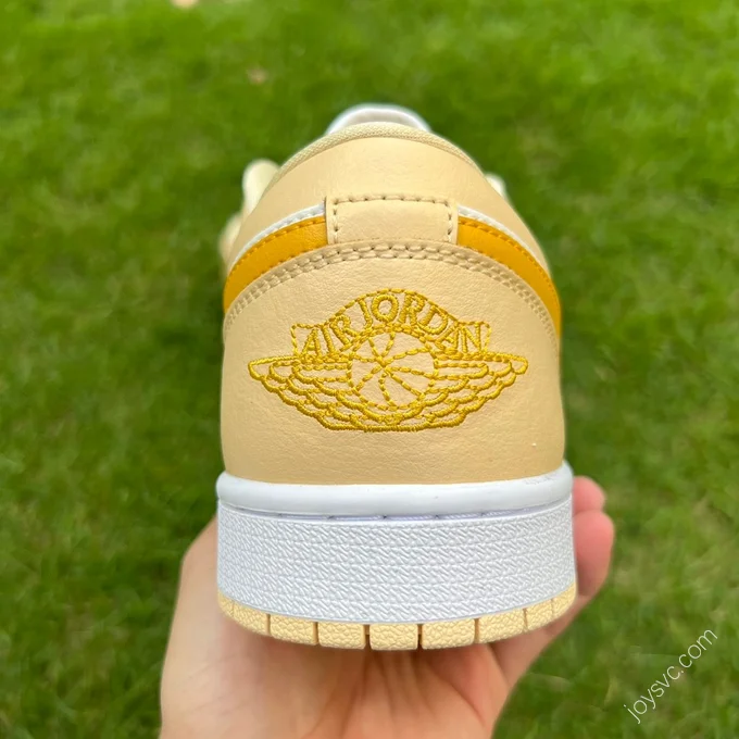 Air Jordan 1 Low Beige DC0774-170