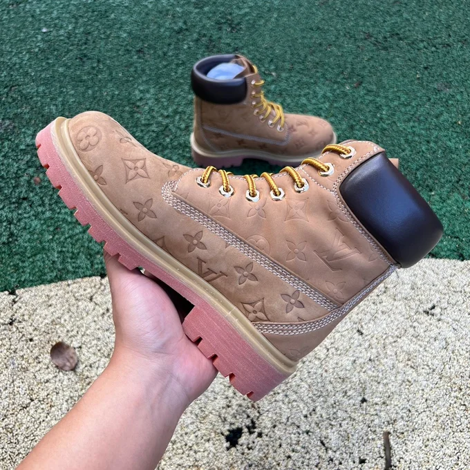 Timberland x LOUIS VUITTON Brown