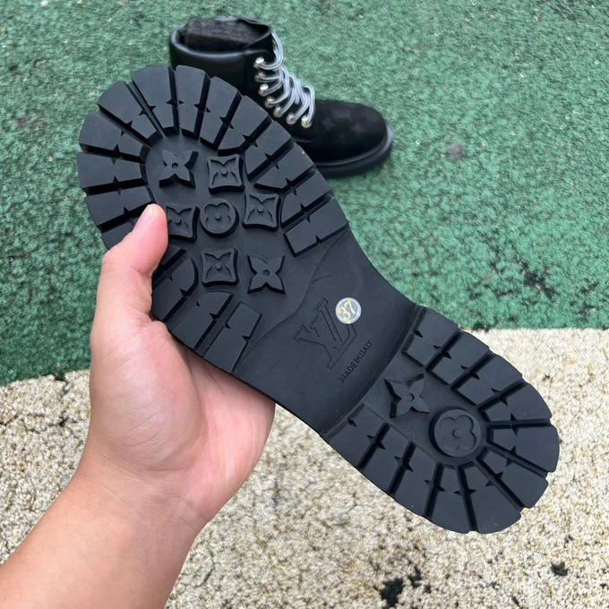 Timberland x LOUIS VUITTON Black